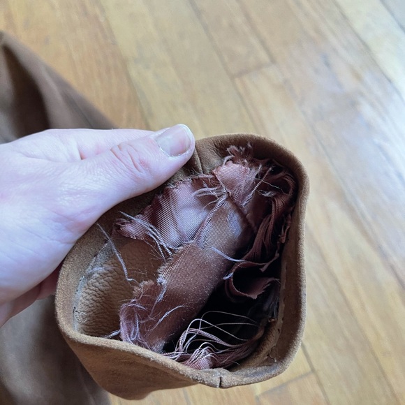 40s-50s Vintage Suede Coat with Knit Collar - Picture 8 of 15